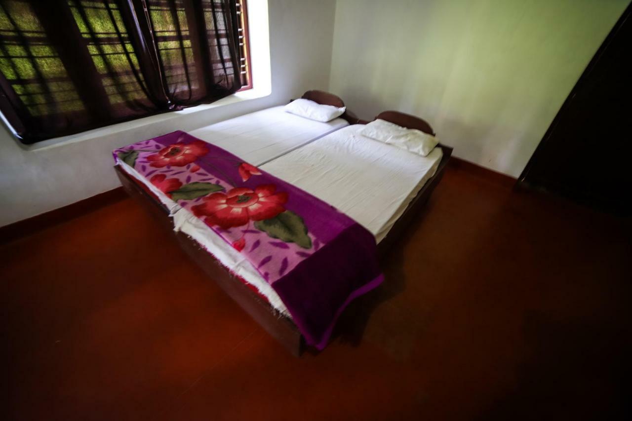 Misty Valley Hill Resorts Nelliyampathy Exterior foto